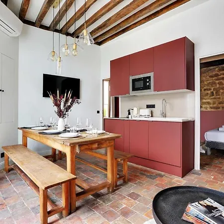 Apartment One-of-a-kind Spacious In Le Marais *