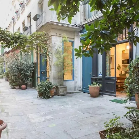 Apartment One-of-a-kind Spacious In Le Marais *