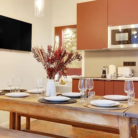 Apartment One-of-a-kind Spacious In Le Marais Paris