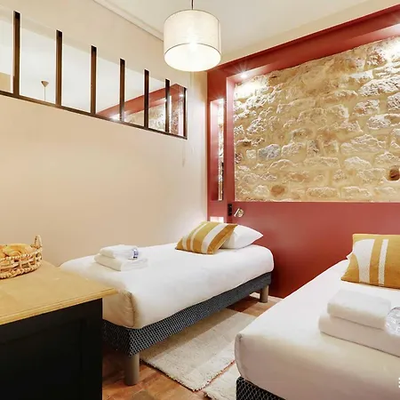 One-of-a-kind Spacious In Le Marais Apartamento *