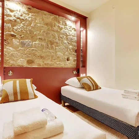 One-of-a-kind Spacious In Le Marais * París